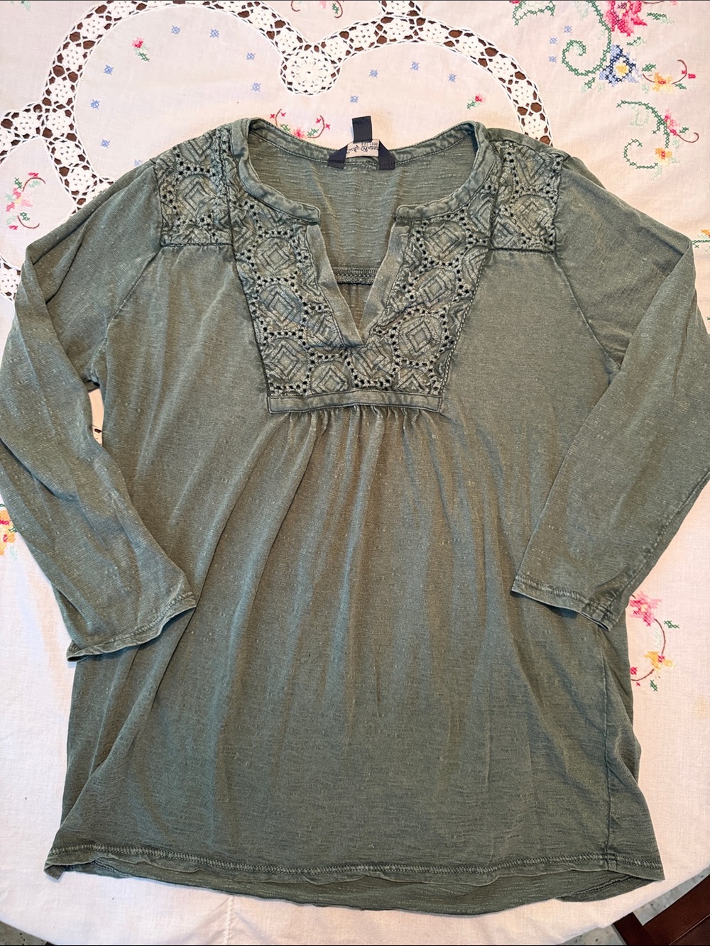 Lucky Brand Olive Green Embroidered V-Neck Long Sleeve Top